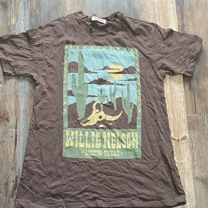 NWOT Daydreamer Brown Tee with Willie Nelson graphic